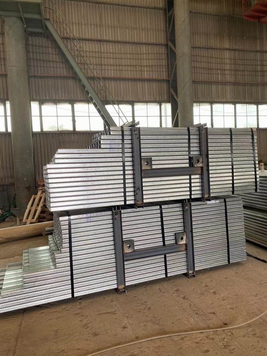 工程案例（巴基斯坦檩条）