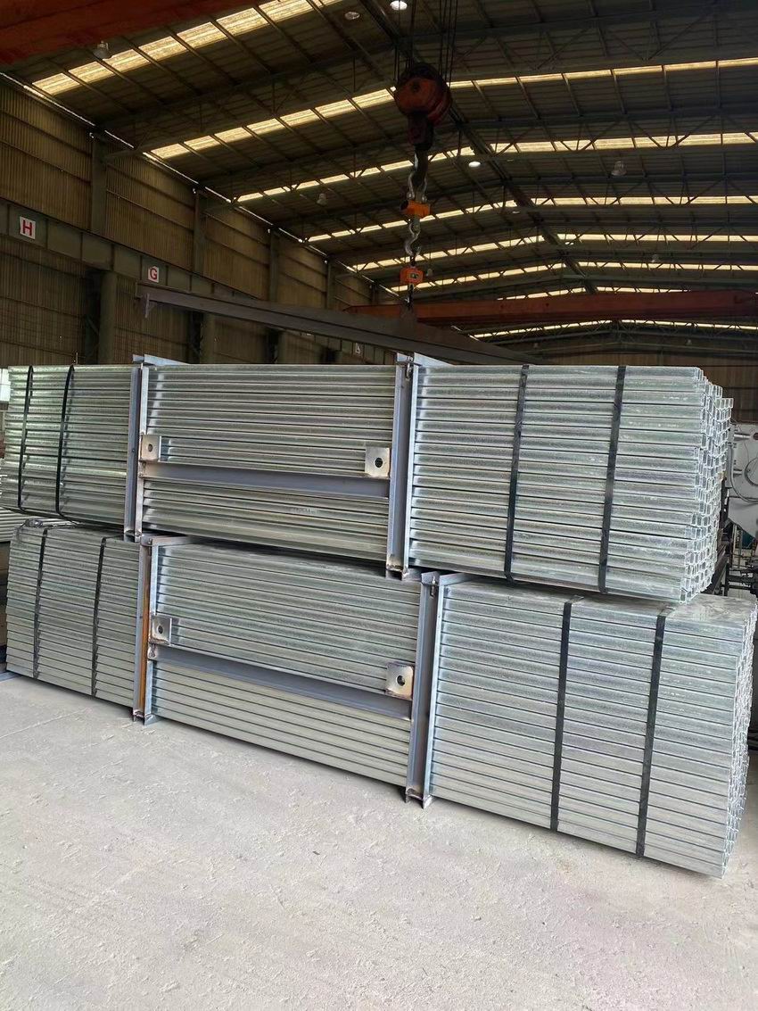 工程案例（巴基斯坦檩条）